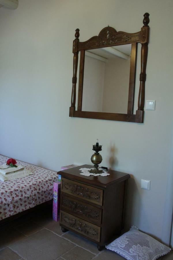 *Villa Pap-Live The Greek Hospitality In A Village* Nea Sampsounta エクステリア 写真