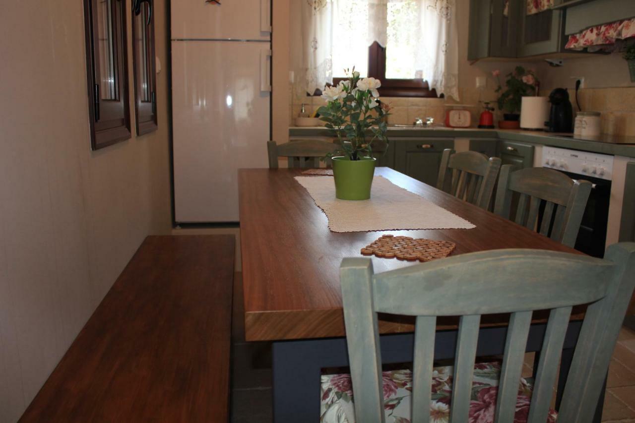 *Villa Pap-Live The Greek Hospitality In A Village* Nea Sampsounta エクステリア 写真
